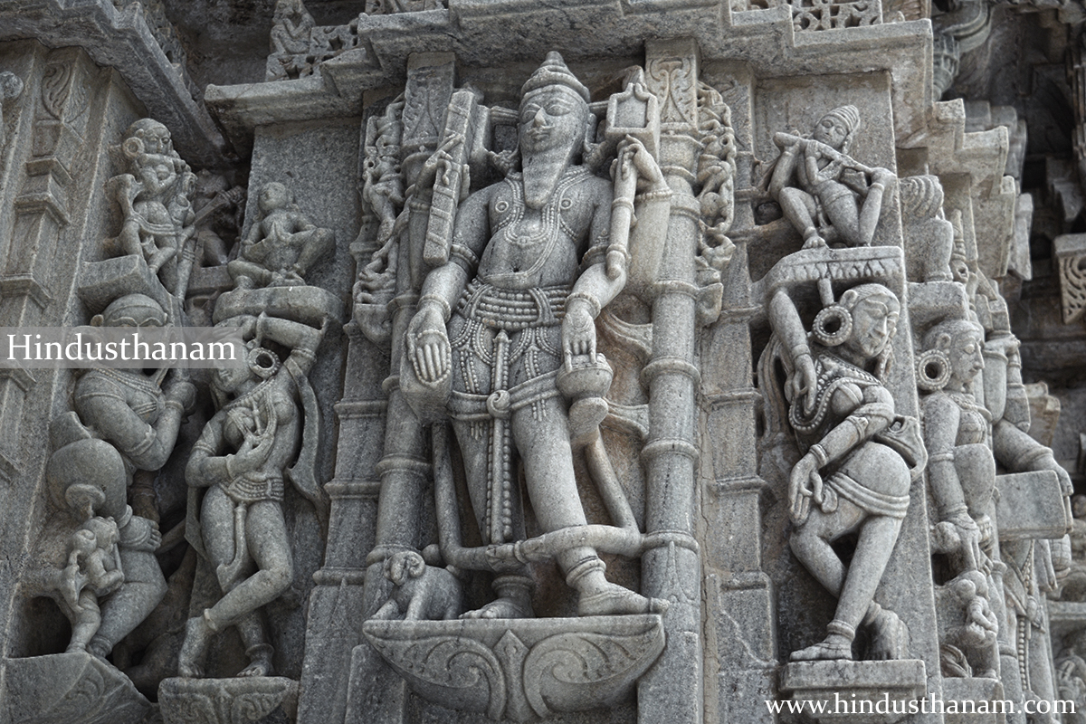 Sculptures on the wall of the temple