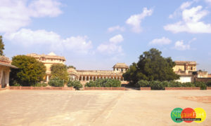 inside-nagaur-fort